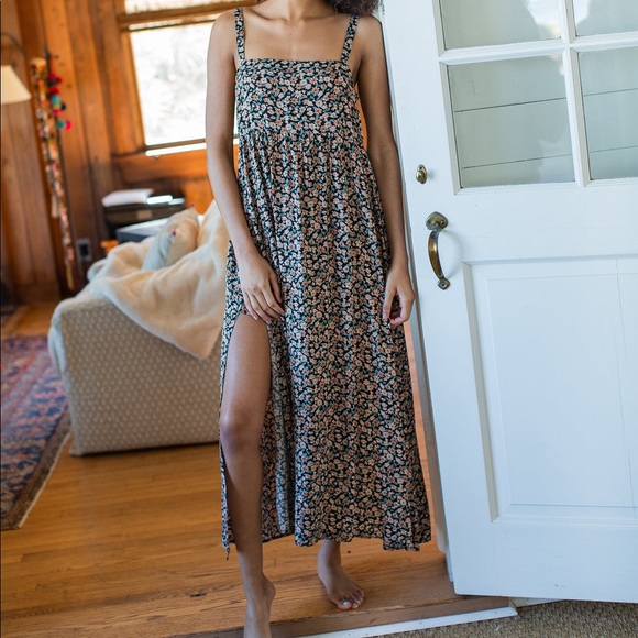 NATURAL LIFE Dresses & Skirts - Natural Life Patti Maxi Dress. NWT L/XL